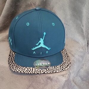 Jordan Kids' Teal and Black Patterned Cap